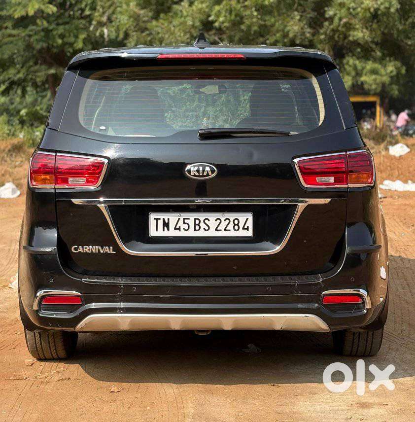 Kia Carnival Premium, 2020, Diesel