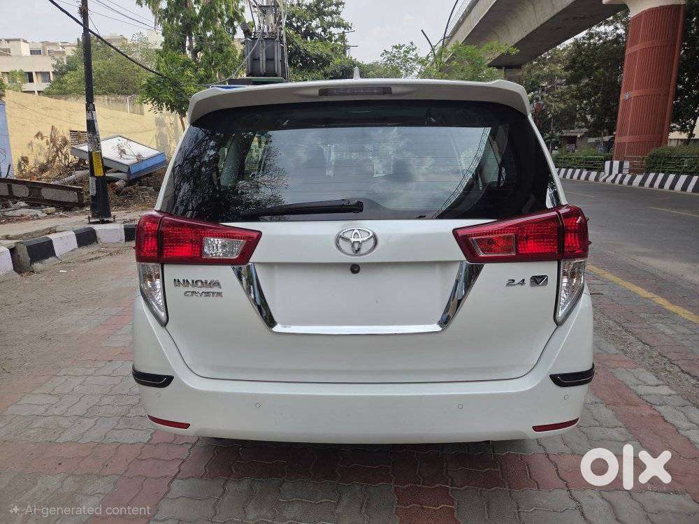 Toyota Innova Crysta 2.4 V 7 Str, 2022, Diesel