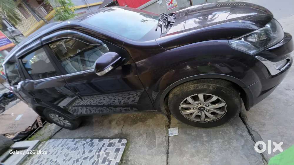 Xuv 500,w10 In Excellent Condition