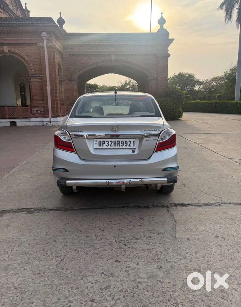 Honda Amaze 2nd Gen 2017 Petrol 40200 Km Driven
