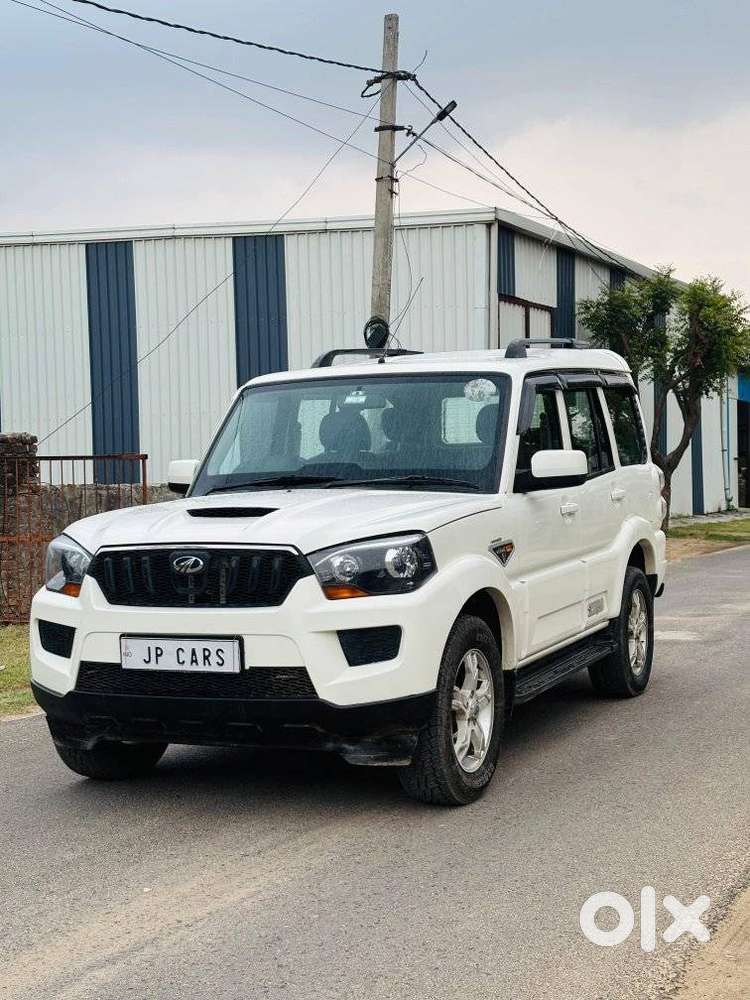 Mahindra Scorpio S6 Plus, 2017, Diesel