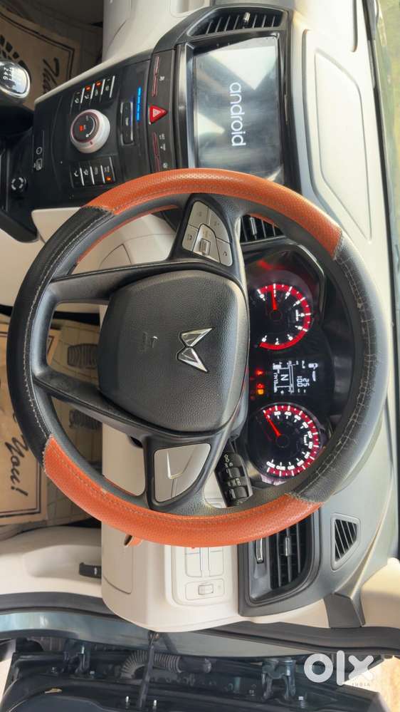 Mahindra Xuv300 W6, 2023, Petrol