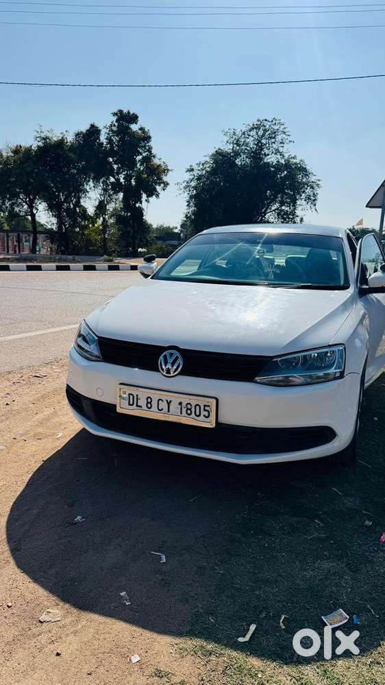 Volkswagen Jetta 2013 Petrol Well Maintained