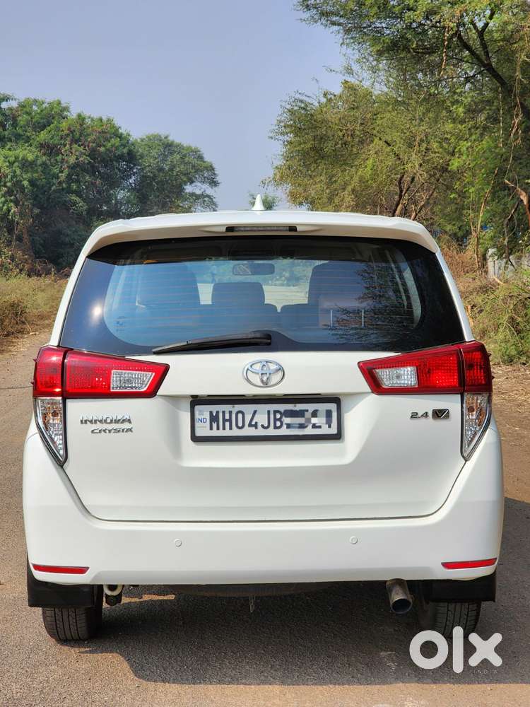 Toyota Innova Crysta 2.4 V, 2017, Diesel