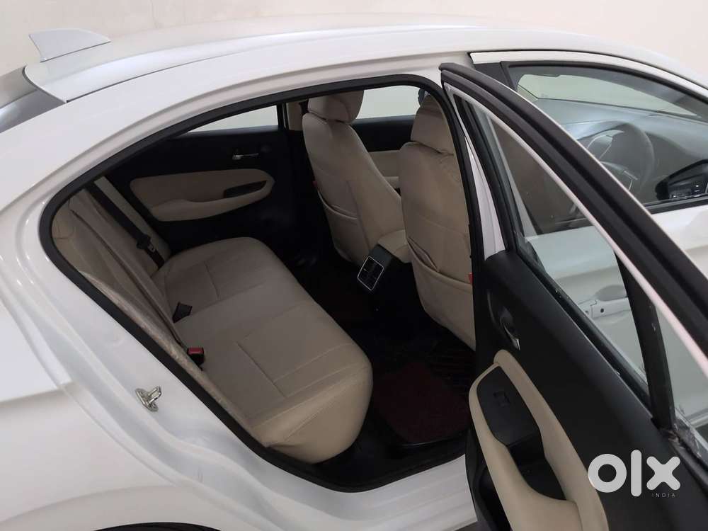 Honda City 1.5 V Mt, 2024, Petrol