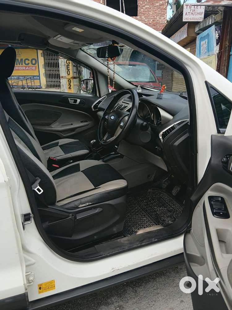 Ford Ecosport Thunder Edition Petrol, 2016, Petrol