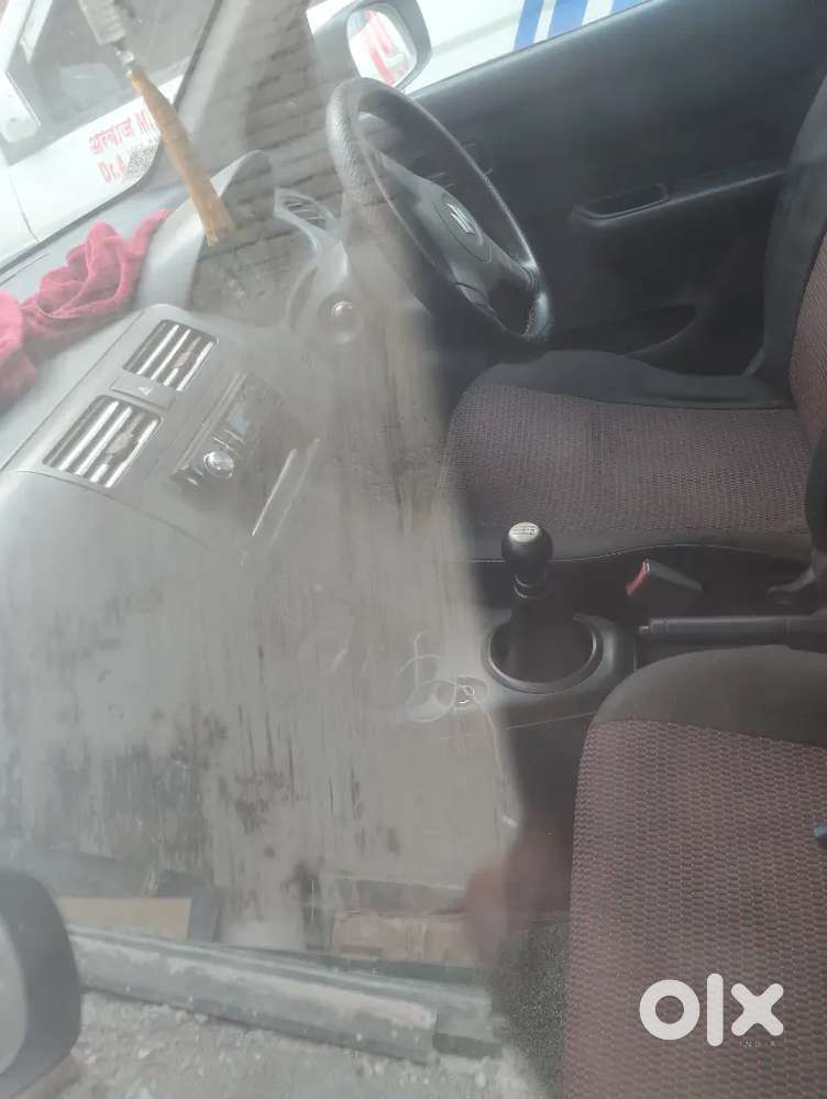 Swift Maruti Suzuki 2008