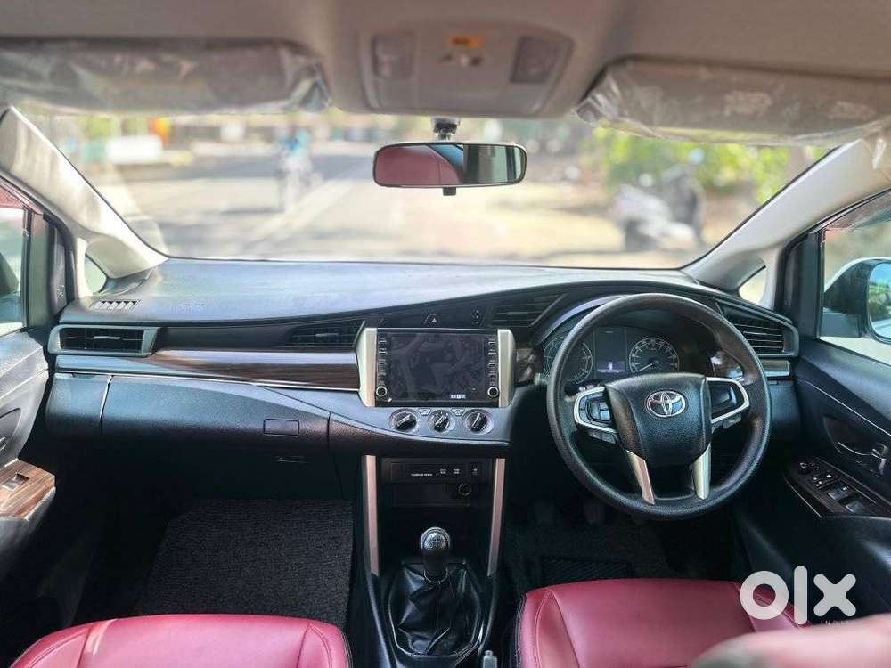 Toyota Innova Crysta 2.4 Gx Mt, 2023, Diesel