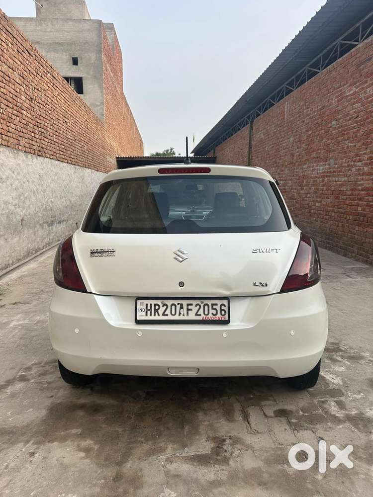 Maruti Suzuki Swift Petrol 2015