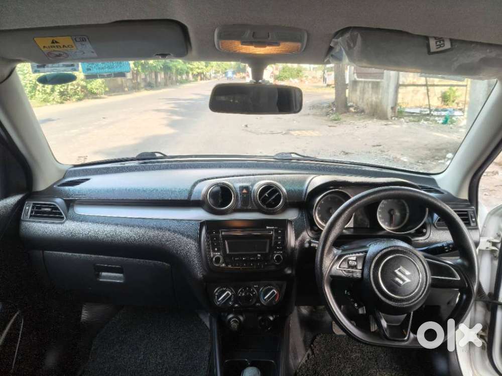 Maruti Suzuki Swift Amt Vxi, 2020, Petrol