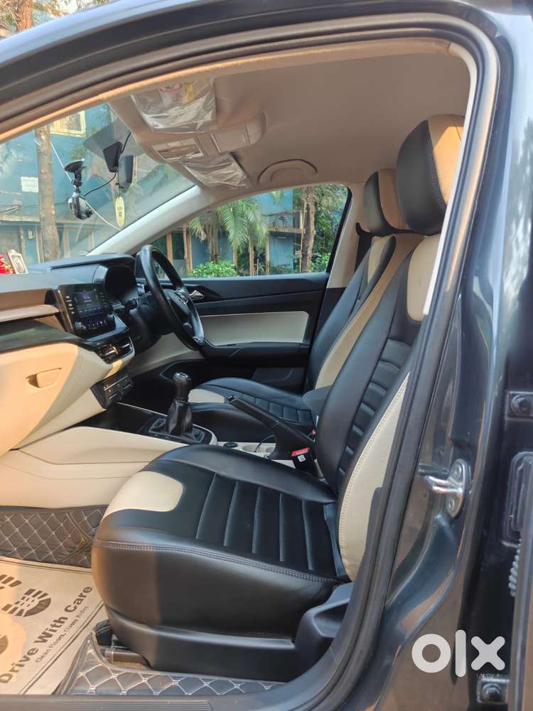 Skoda Slavia 1.0 Ambition Tsi, 2024, Petrol