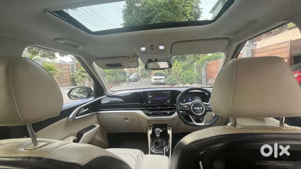 Kia Carens 1.4 Luxury Plus 6 Str, 2022, Petrol