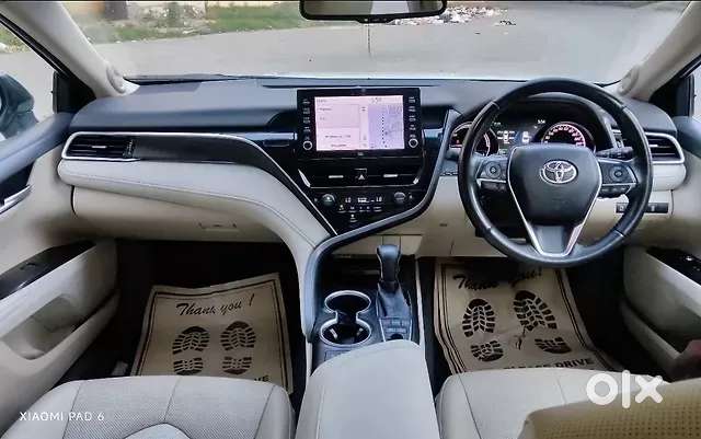Toyota Camry Hybrid, 2022, Petrol