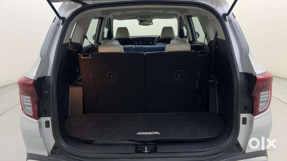 Kia Carens 1.5 Luxury Plus Turbo Dct 7 Str, 2024, Petrol