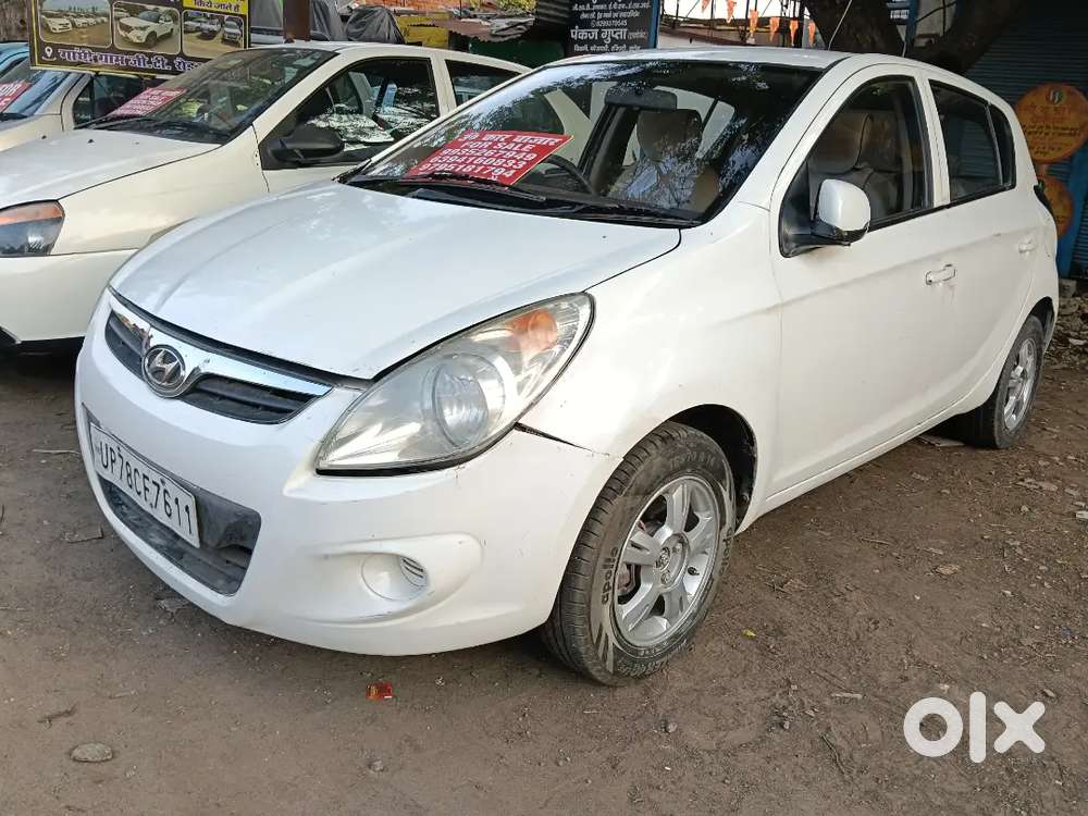 Hyundai I20 Sportz 2011 2nd Owner Petrol Sports Hai 92000.km All Ok