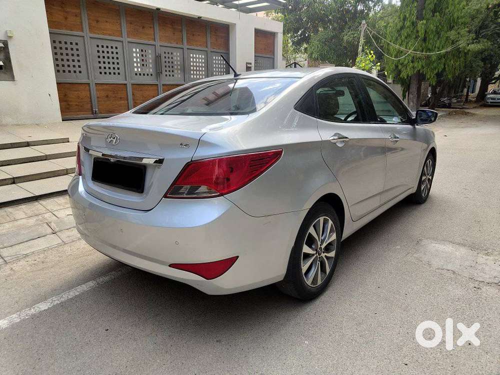 Hyundai Verna Sx(o) Petrol At, 2015, Petrol