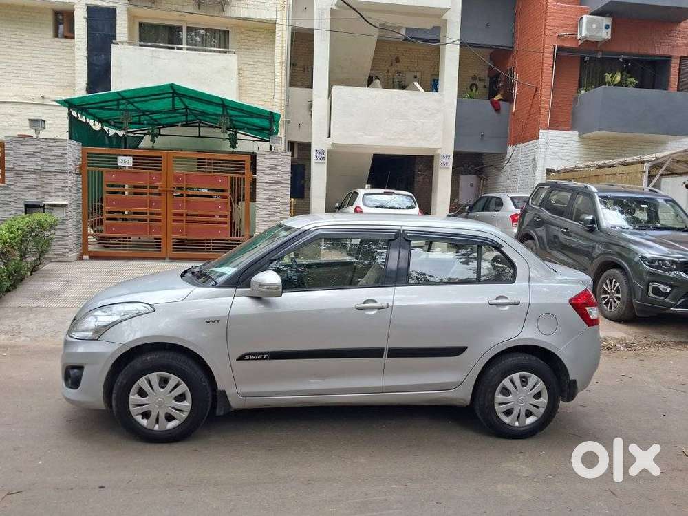 Maruti Suzuki Swift Dzire 1.2 Vxi Bsiv, 2013, Petrol