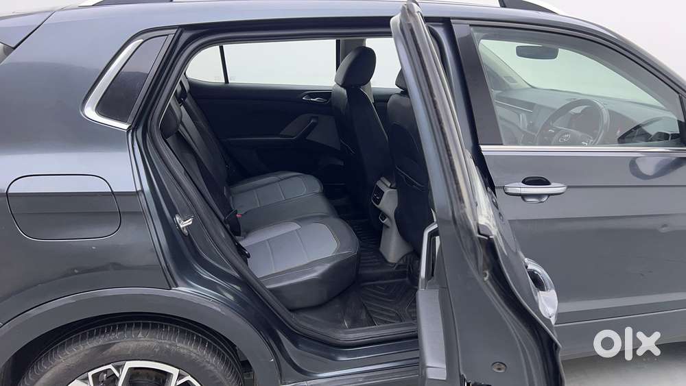 Skoda Kushaq 1.0 Tsi Style, 2022, Petrol