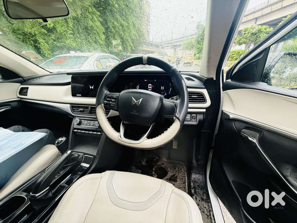 Mahindra Xuv700 2.2 Ax 7 Diesel Mt Str, 2022, Diesel