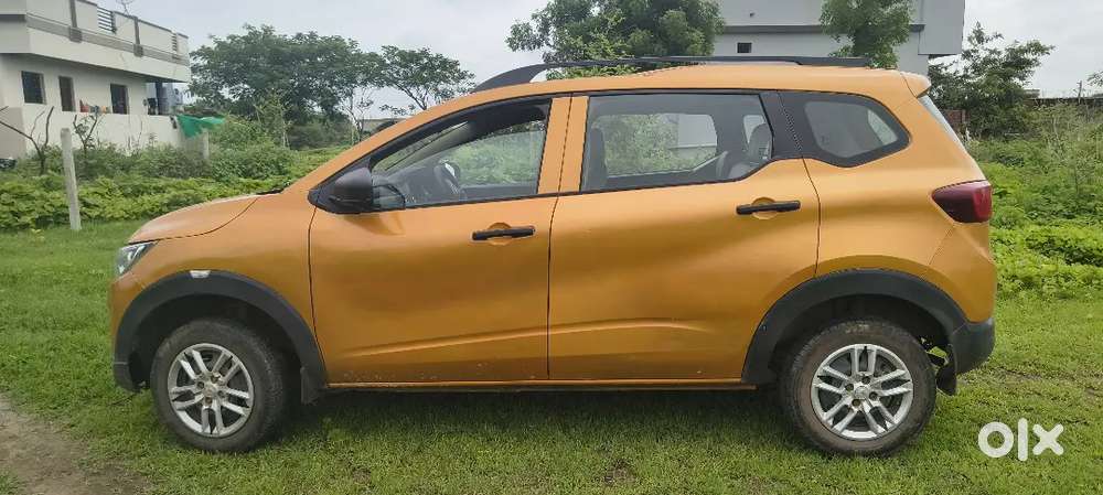 Renault Triber Petrol 2022