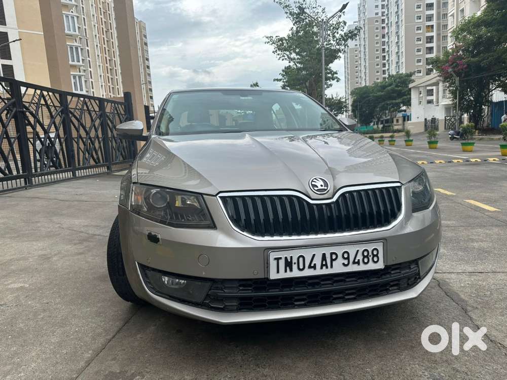 2015 Skoda Octavia Petrol Automatic Elegance, Sunroof, 2nd Own, 56k Km