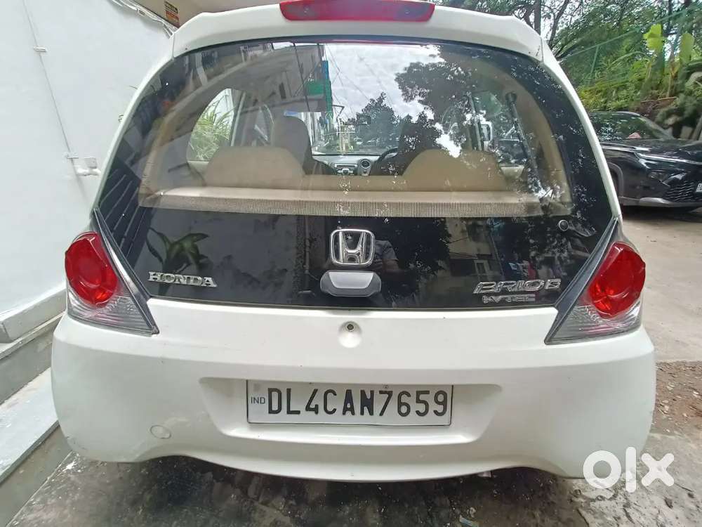 Honda Brio 2013 Petrol White