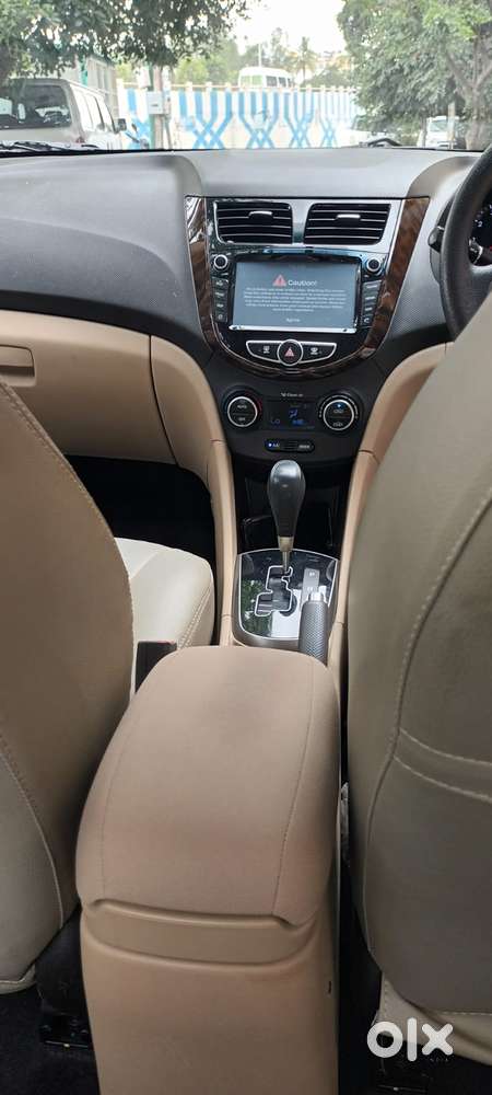 Hyundai Verna 1.6 Sx Vtvt, 2016, Petrol