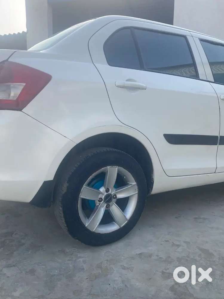 Maruti Suzuki Dzire 2015 Diesel Manual