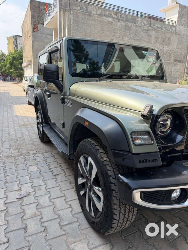 Mahindra Thar Petrol 2023