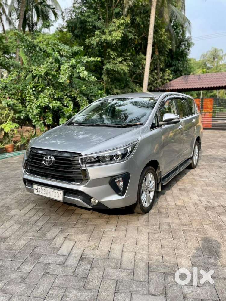 Toyota Innova Crysta 2017 Diesel 165000 Km Driven