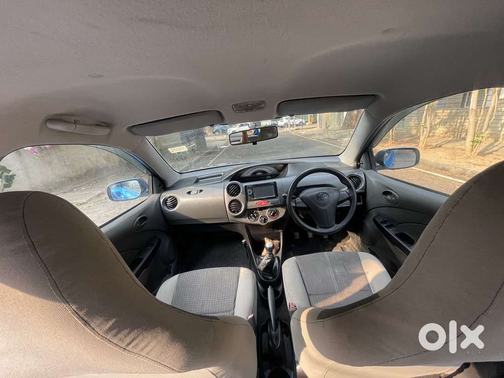 Toyota Etios Liva, 2012, Petrol