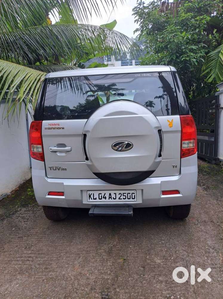 Mahindra Tuv 300 T4 Plus, 2016, Diesel