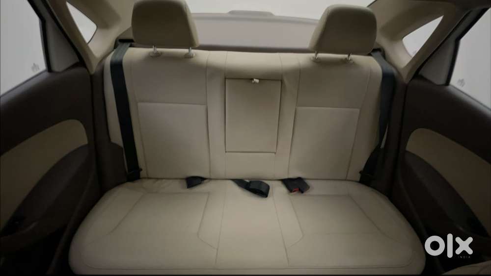 Skoda Rapid 2013-2016 1.6 Mpi Elegance Plus, 2015, Petrol