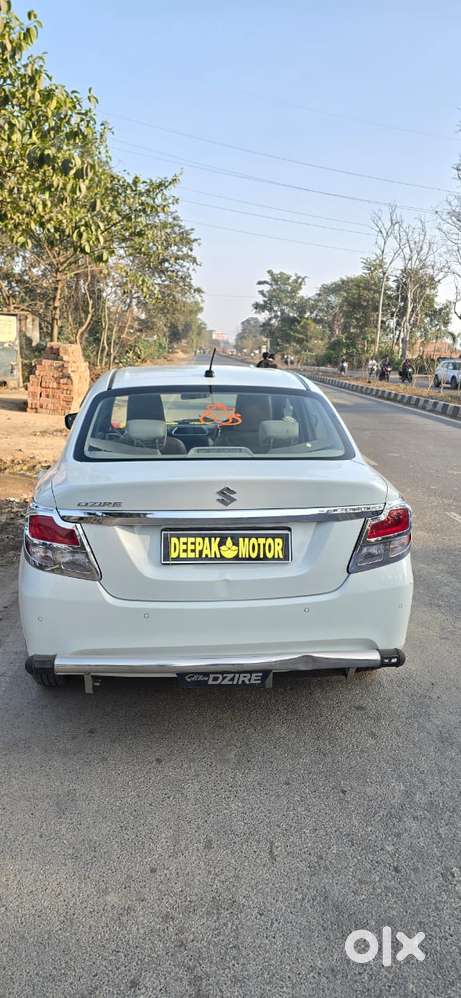 Maruti Suzuki Dzire 1.2 Vxi, 2023, Petrol