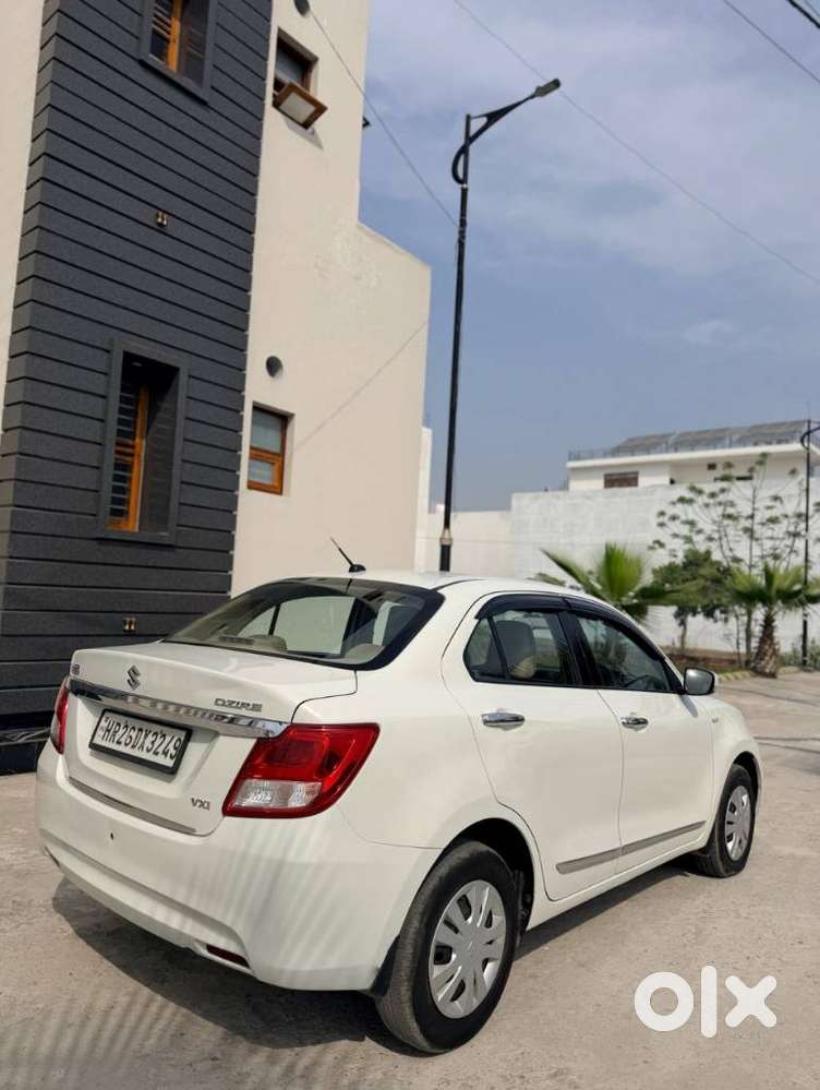 Maruti Suzuki Dzire 1.2 Vxi, 2019, Petrol