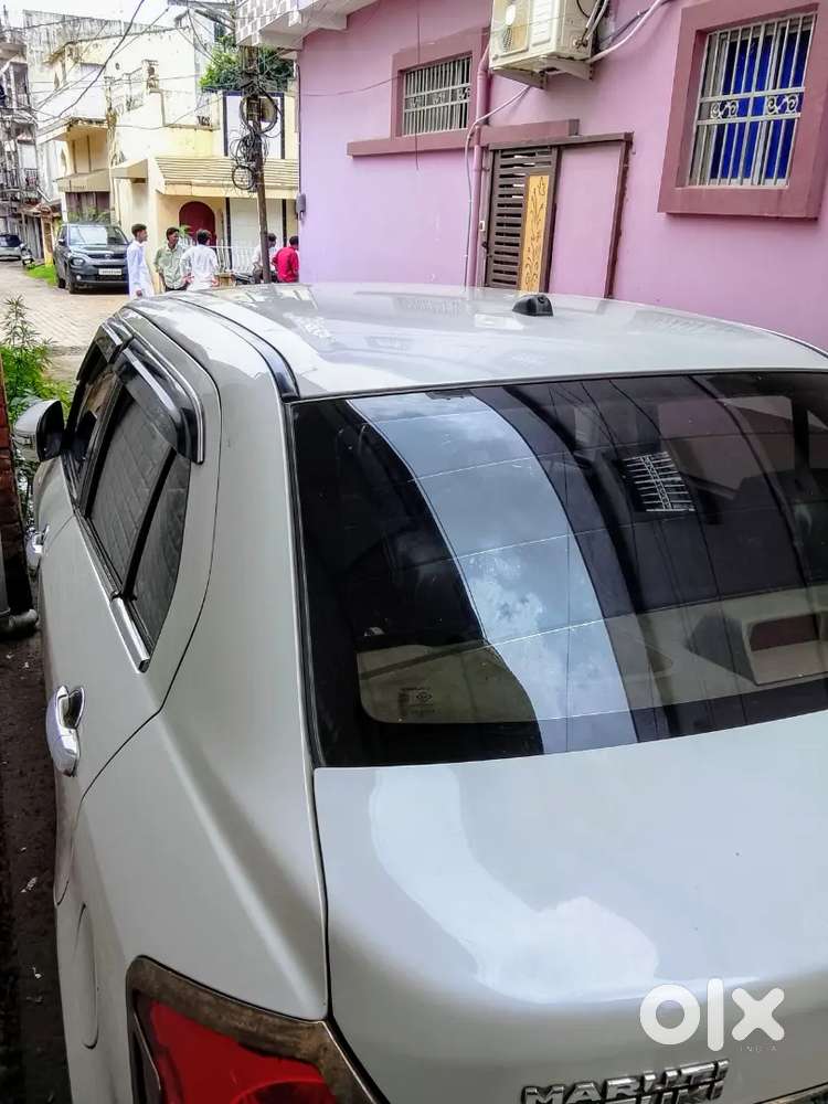 Maruti Suzuki Dzire 2017
