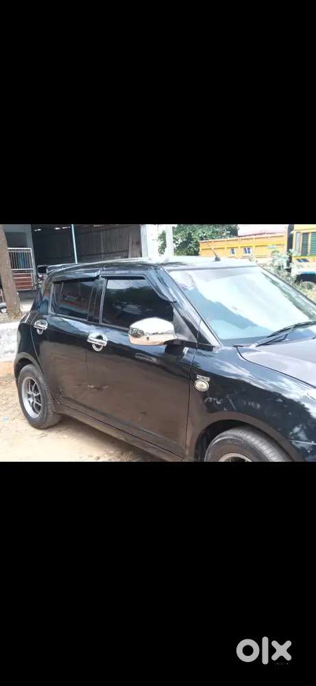 Maruti Suzuki Swift 2010