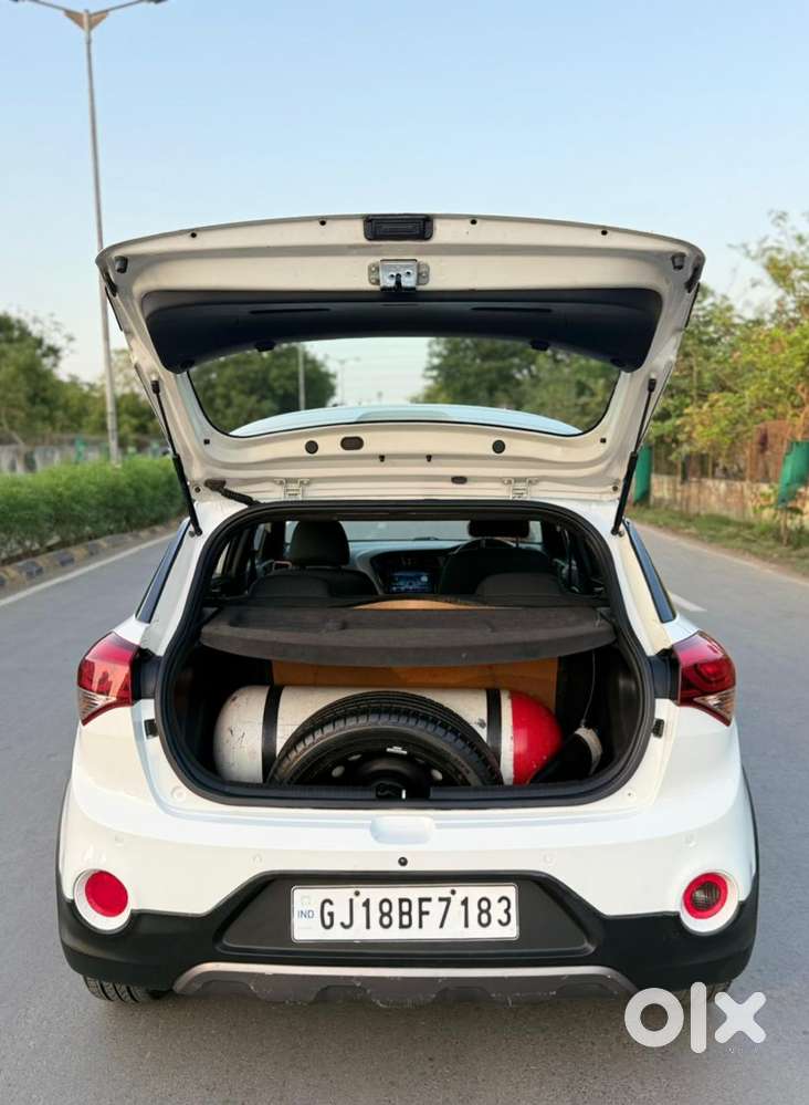 Hyundai I20 Active S Petrol, 2017, Cng & Hybrids