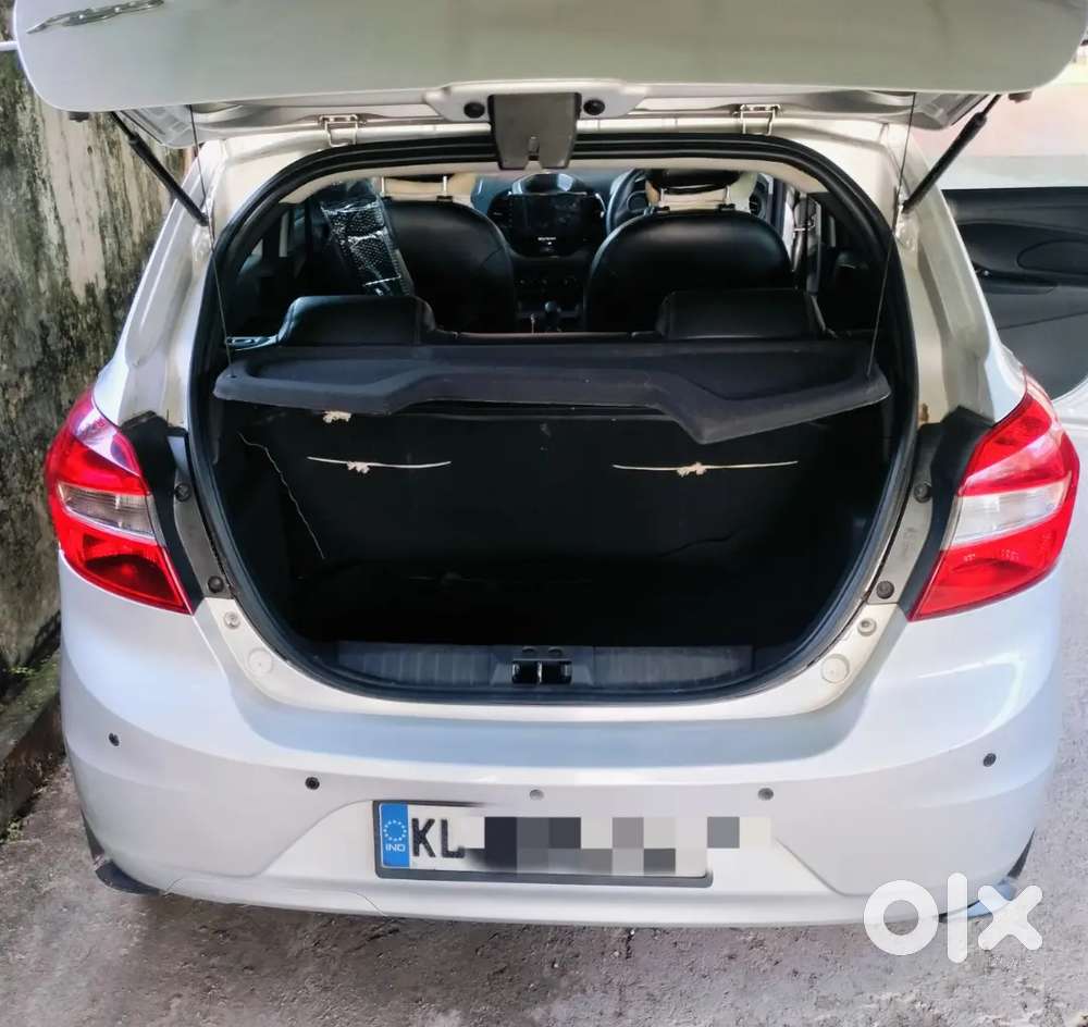 2015 Figo Petrol Manual 3rd Owner