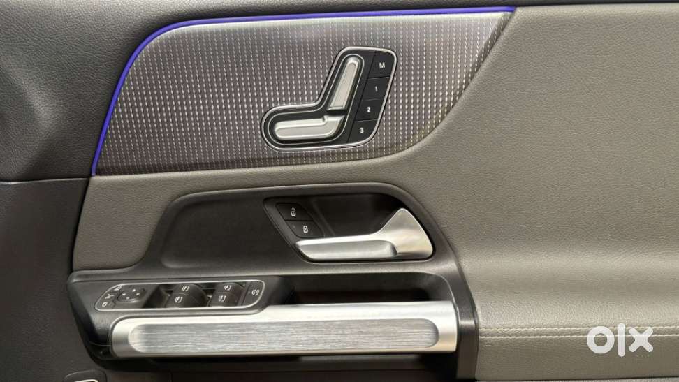 Mercedes-benz Eqb 300 4 Matic, 2022, Electric