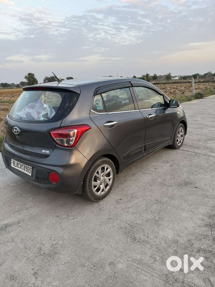 Hyundai Grand I10 2016-2017 Magna Cng, 2017, Cng & Hybrids