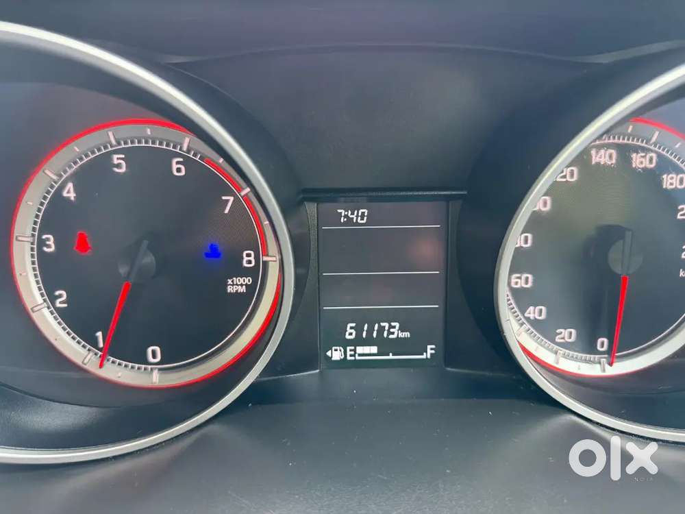 Maruti Suzuki Swift Vxi 2021 Second-owner Car