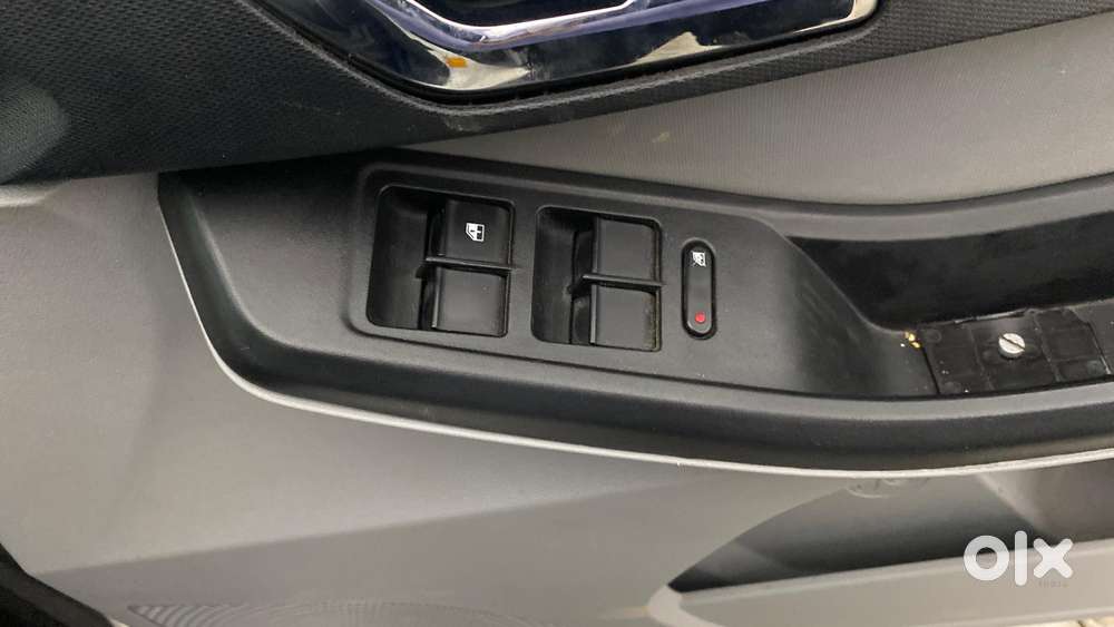 Tata Tiago 1.2 Revotron Xz Plus, 2020, Petrol