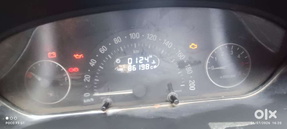 Tata Indica Vista Aura Plus 1.2 Safire, 2011, Petrol