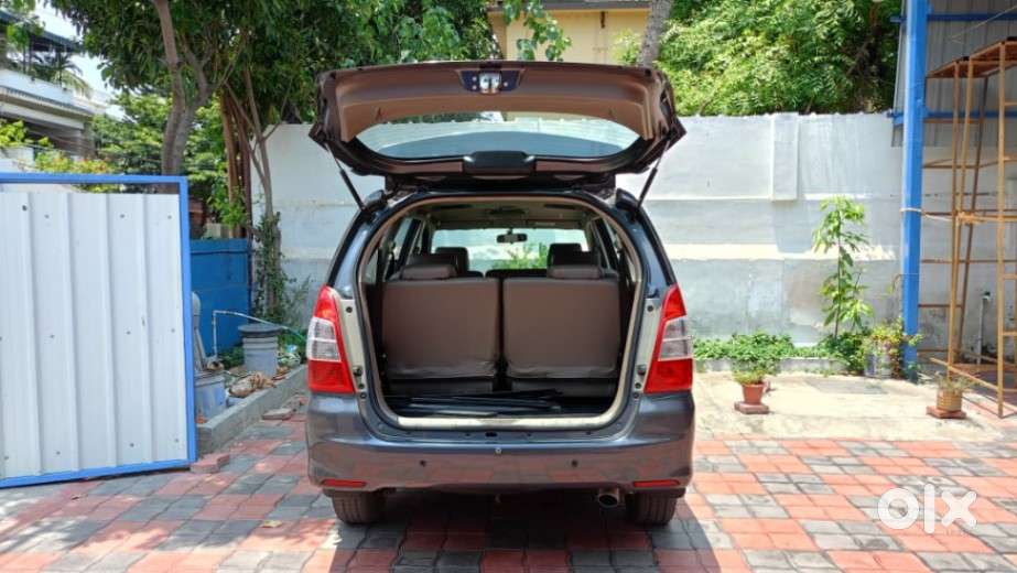 Toyota Innova 2.5 G (diesel) 7 Seater, 2015, Diesel