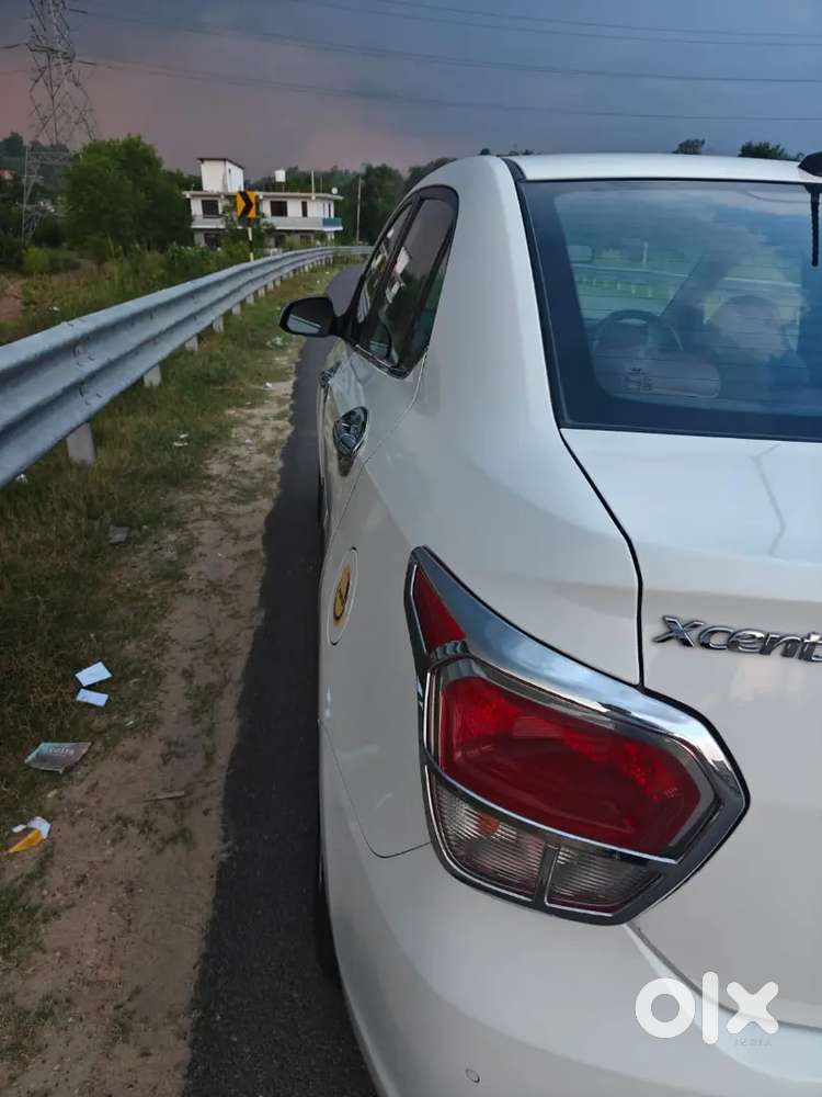 Hyundai Xcent Sx 2016 Petrol