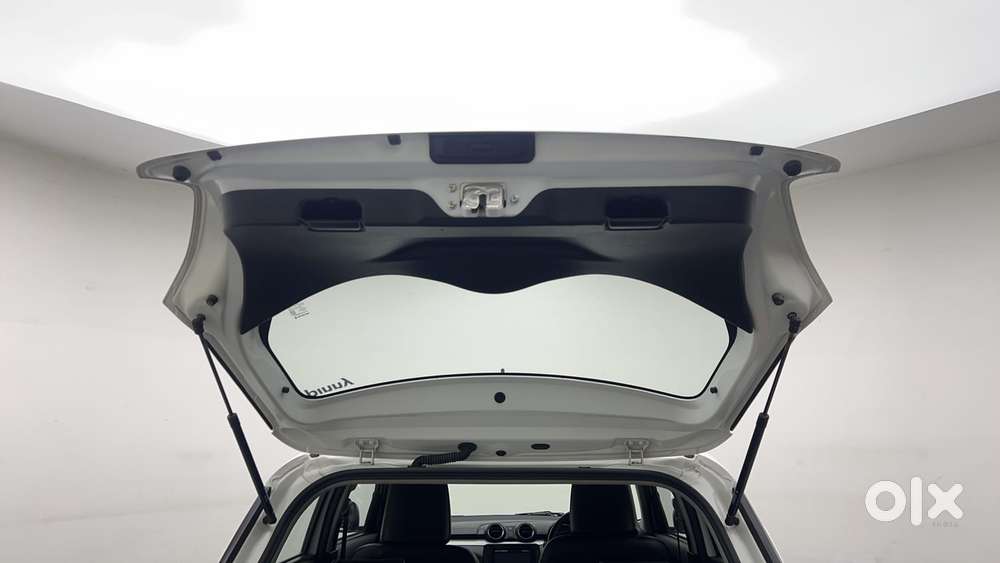 Maruti Suzuki Swift Vvt Vxi, 2022, Petrol