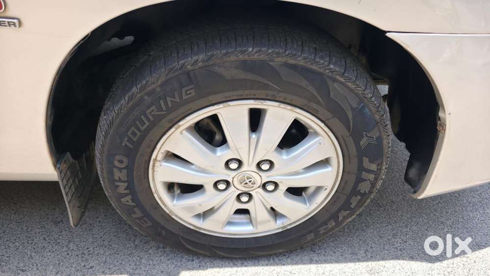 Toyota Innova 2.5 Vx 8 Str Bs-iii, 2010, Diesel