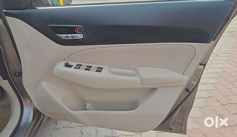 Maruti Suzuki Dzire 1.2 Vxi, 2017, Petrol