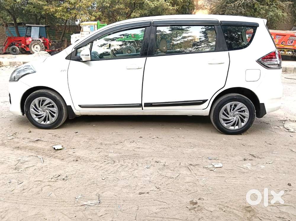 Maruti Suzuki Ertiga 1.5 Vxi, 2017, Cng & Hybrids